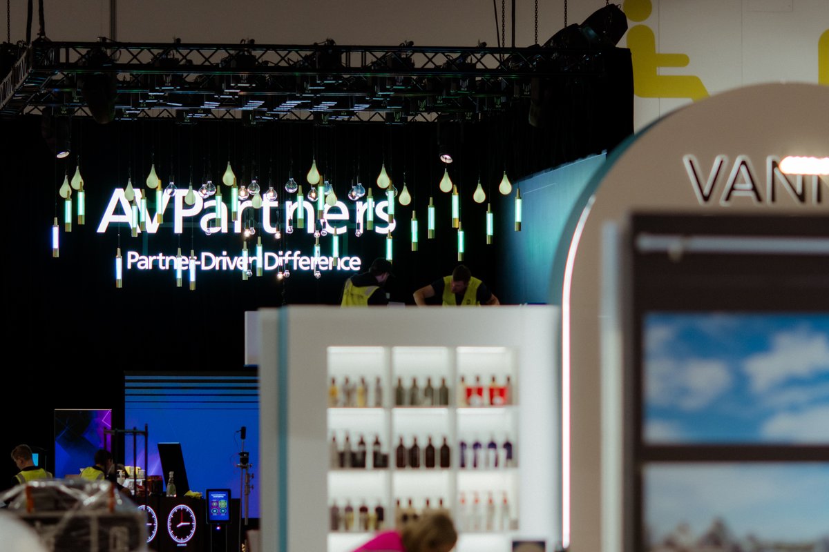 AVPartners's tweet image. 200+ exhibitors at #NoVacancyExpo… some are easy to miss.
Not Booth 642.

With LED screens + kinetic lights, our stand is visible from every angle of the hall. Just follow the glow ✨

📍 ICC Sydney | Sept 17–18

 #AVPartners #PartnerDrivenDifference