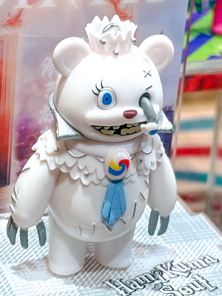 usj_me's tweet photo. ハミクマグッズ
コレクタブルアクリルスタンド付きキーチェーン（全5種/シークレットあり）
#ビバリーヒルズギフト
#USJ #ユニバ #ハミクマ #USJハロウィーン https://t.co/fmt7lnPcDK