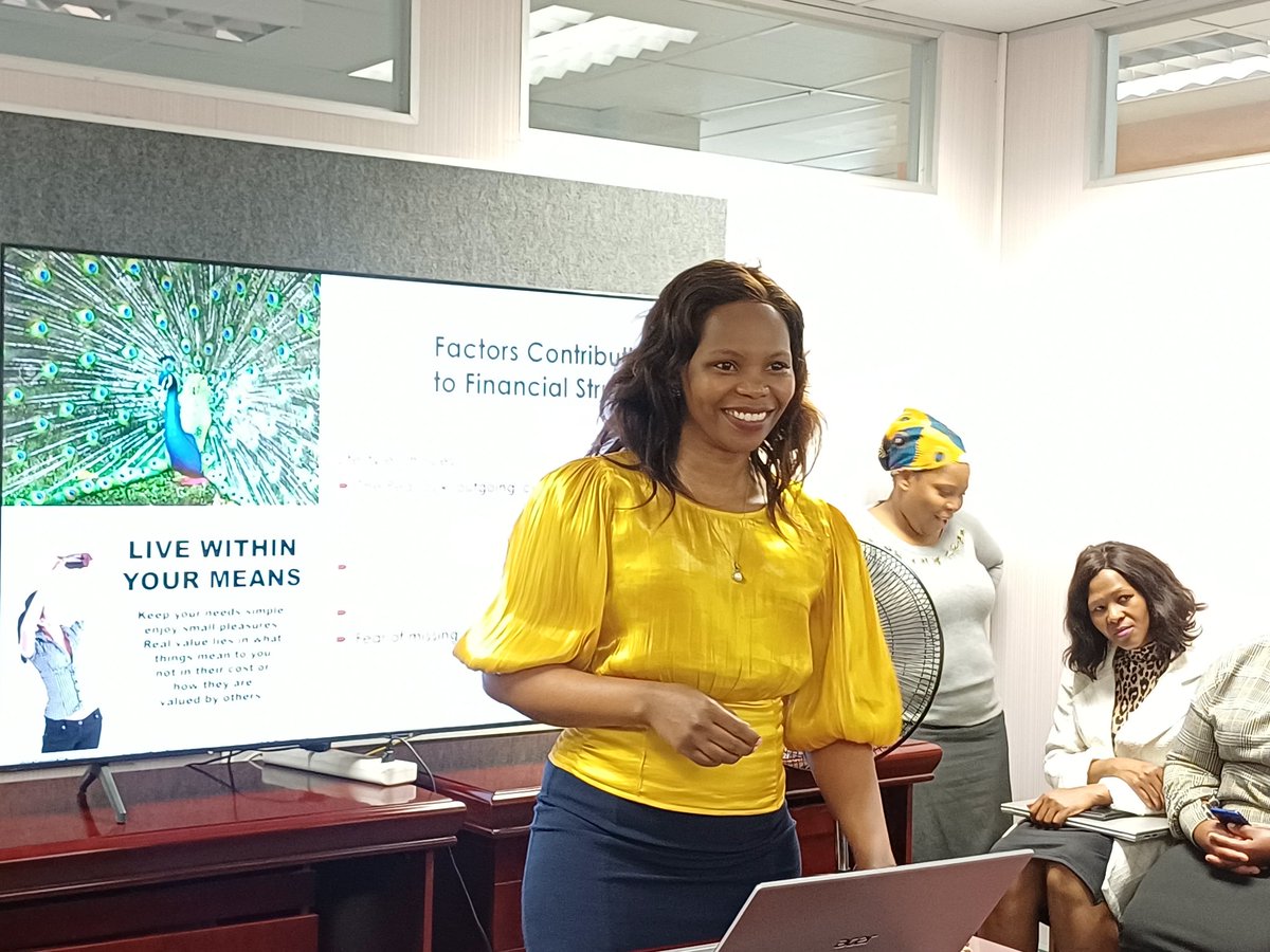 MoJCA_Eswatini's tweet photo. Today, our officers took part in a Financial Management and Literacy training facilitated by the Public Sector HIV/AIDS Coordinating Committee (PSHACC).
PSHACC’s mission goes beyond health it is about creating healthier, more resilient work places among public sector employees. https://t.co/ydQgrTd7aI