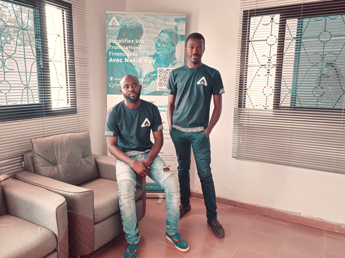 iamchapdel's tweet photo. 𝗘𝘁 𝘀𝗶 𝗼𝗻 𝗰𝗼𝗻𝘁𝗶𝗻𝘂𝗮𝗶𝘁 𝗮̀ 𝘁𝗿𝗮𝗻𝘀����𝗼𝗿𝗺𝗲𝗿 𝗹𝗮 𝗳𝗶𝗻𝗮𝗻𝗰𝗲 𝗲𝗻 𝗔𝗳𝗿𝗶𝗾𝘂𝗲 ?

Il y a quelques jours, nous avons dû informer certains de nos clients d'une décision douloureuse : la cessation de nos activités. Cette nouvelle a été un moment difficile pour l'équipe et moi-même.

Depuis lors j'ai commencé à recevoir une vague de messages de soutien incroyables, venant de nos fidèles clients et d'acteurs clés de la tech au Cameroun. Ces mots de solidarité et d'encouragement nous ont profondément touchés et réconfortés. Merci du fond du cœur – vous savez à quel point cela compte dans les moments de vulnérabilité.

2024 et 2025 ont été des années d'une intensité pour @thenotchpay  et pour moi. Nous avons navigué à travers des zones de turbulence extrêmes : des défis opérationnels, des revers inattendus, et même quelques "ailes cassées" qui nous ont forcés à nous réinventer. Pourtant, à chaque fois, nous avons choisi de persévérer, portés par notre conviction profonde.

Je suis ravi de partager avec vous aujourd'hui : nous revenons sur cette décision ! Notch Pay continue sa route. Nous allons nous battre avec encore plus de détermination pour accomplir notre mission : démocratiser l'accès aux services financiers au Cameroun et en Afrique, tout en offrant un service de classe mondiale, innovant et fiable.

Merci pour tout.