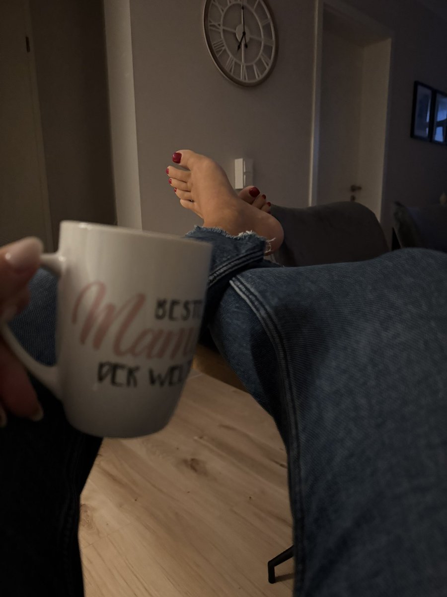 Mara040180322's tweet image. Mahlzeit, 
Kümmer dich um den späten Kaffee ☕️ 
#sende 💸💸