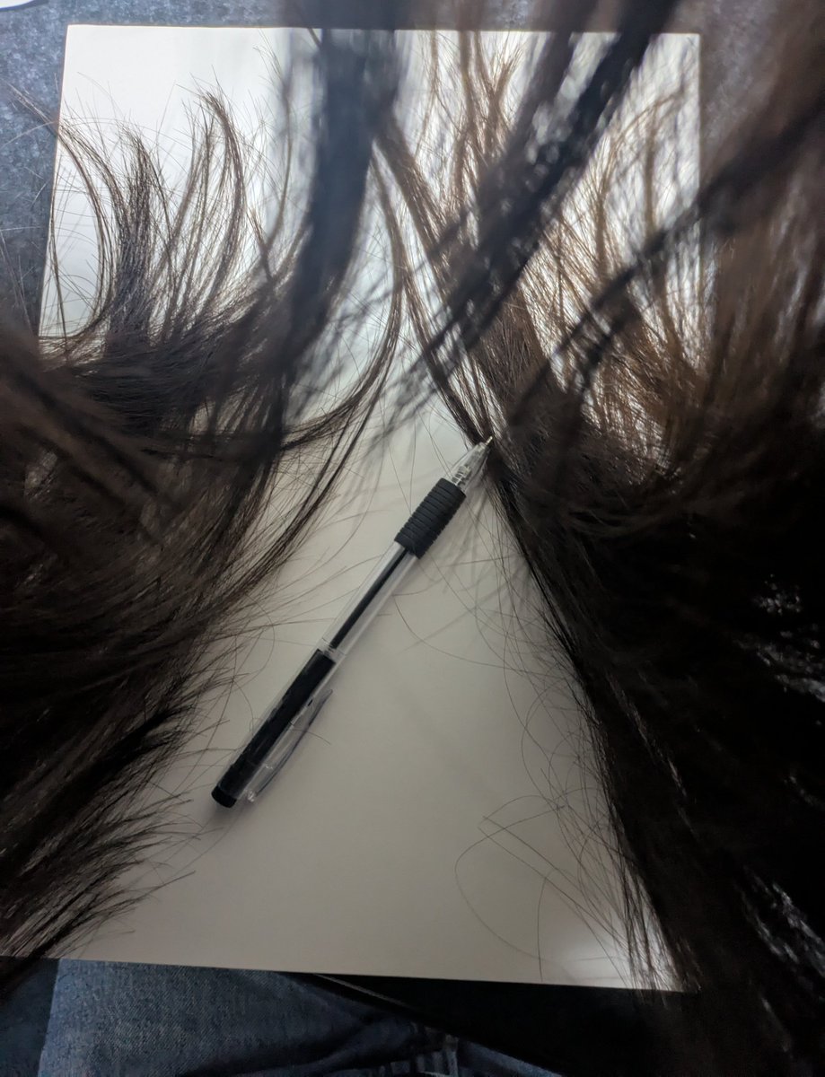 学生時代、こういう視界で勉強したかったな📓✍️