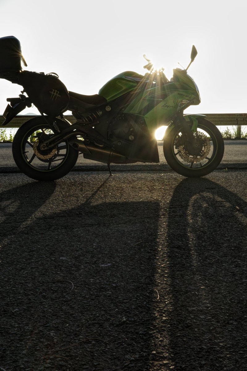tatsuroooooo1's tweet photo. 猪苗代湖
#ツーリング
#ER6f
#ninja650 https://t.co/IajRN5sIVk