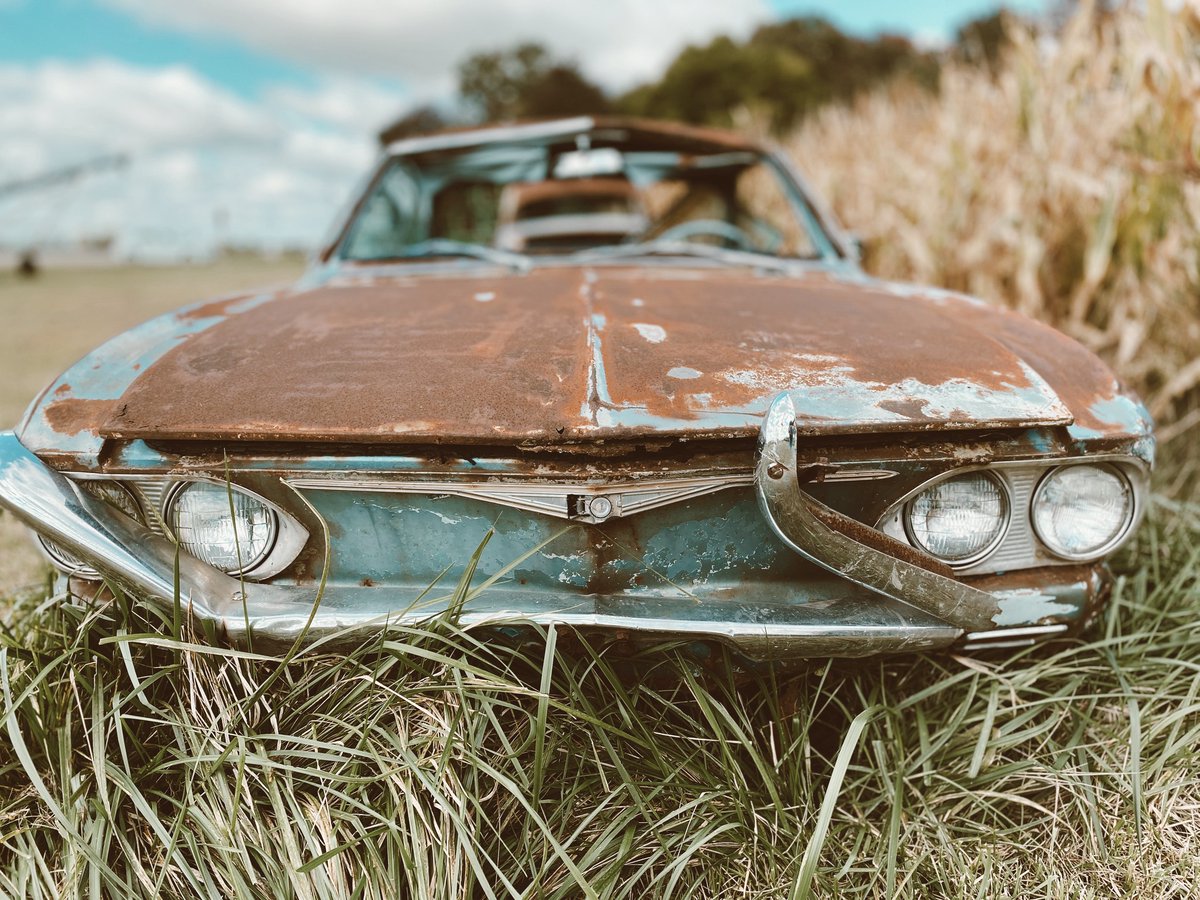 Good morning, #5amwritersclub. Don't forget to put an interesting *thing* in the scene you're writing today.   

#BooksWorthReading #readingforpleasure #books #shortstories