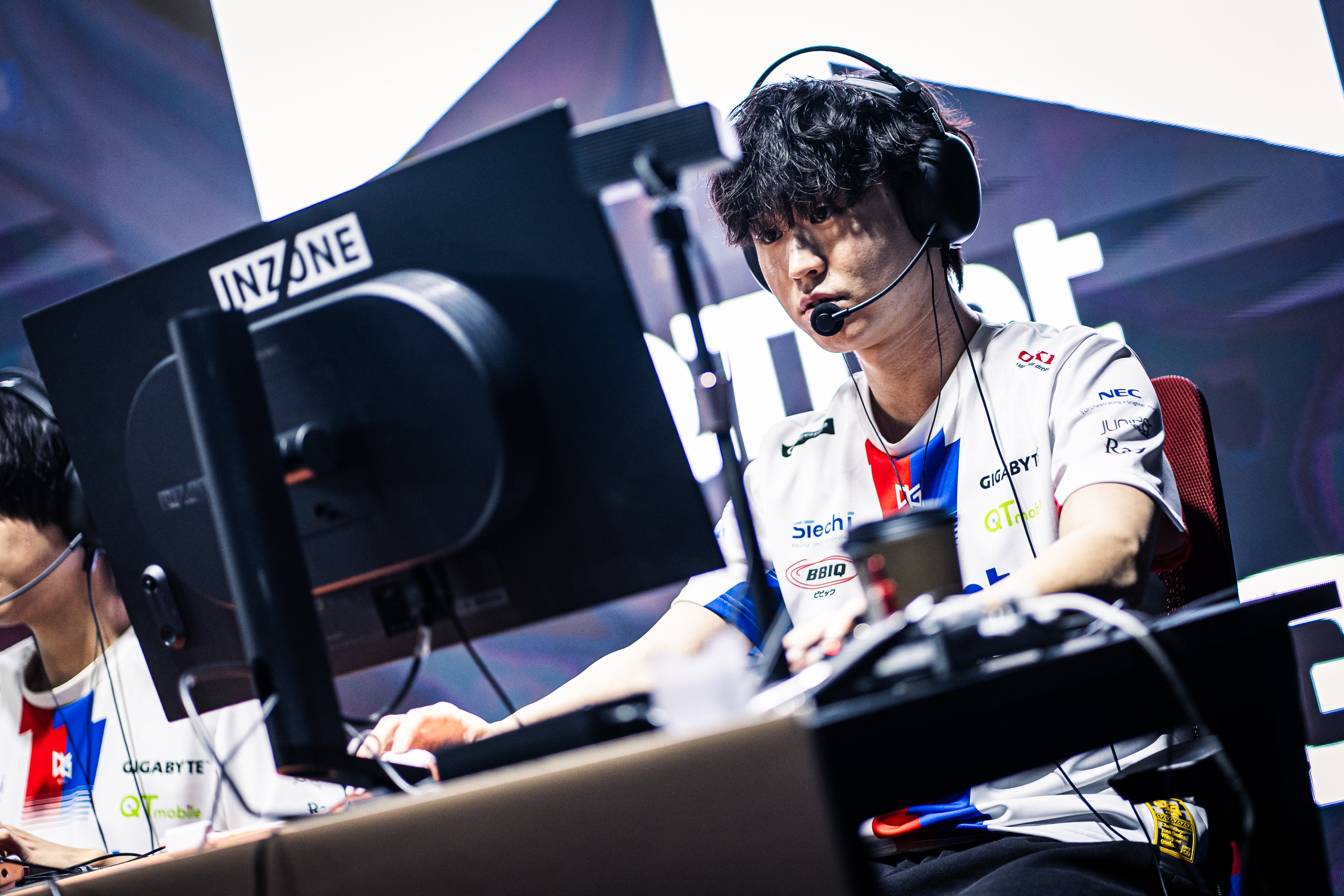 【未開封】Universe League ジェイエル イヤホントレカ LJL（League of Legends Japan League） on X: 