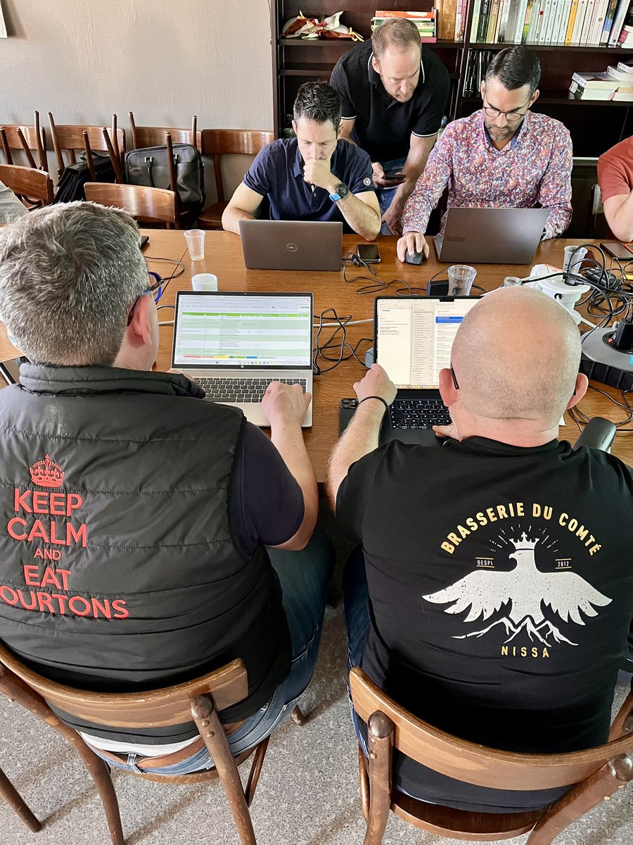 cci_paca's tweet photo. En ce moment à Villeneuve (04) 🔵 
14 #entreprises engagées depuis mai dans le parcours #ZeroCarbone #Montagne travaillent sur leur plan d’actions et créent des synergies
📌🔀 ✅ 2e séminaire de l’accompagnement #ReseauCCI @MaRegionSud @ClusterMontagne @GRDF
 🔜 horizon #JO2030 https://t.co/gylOD8Hc7W