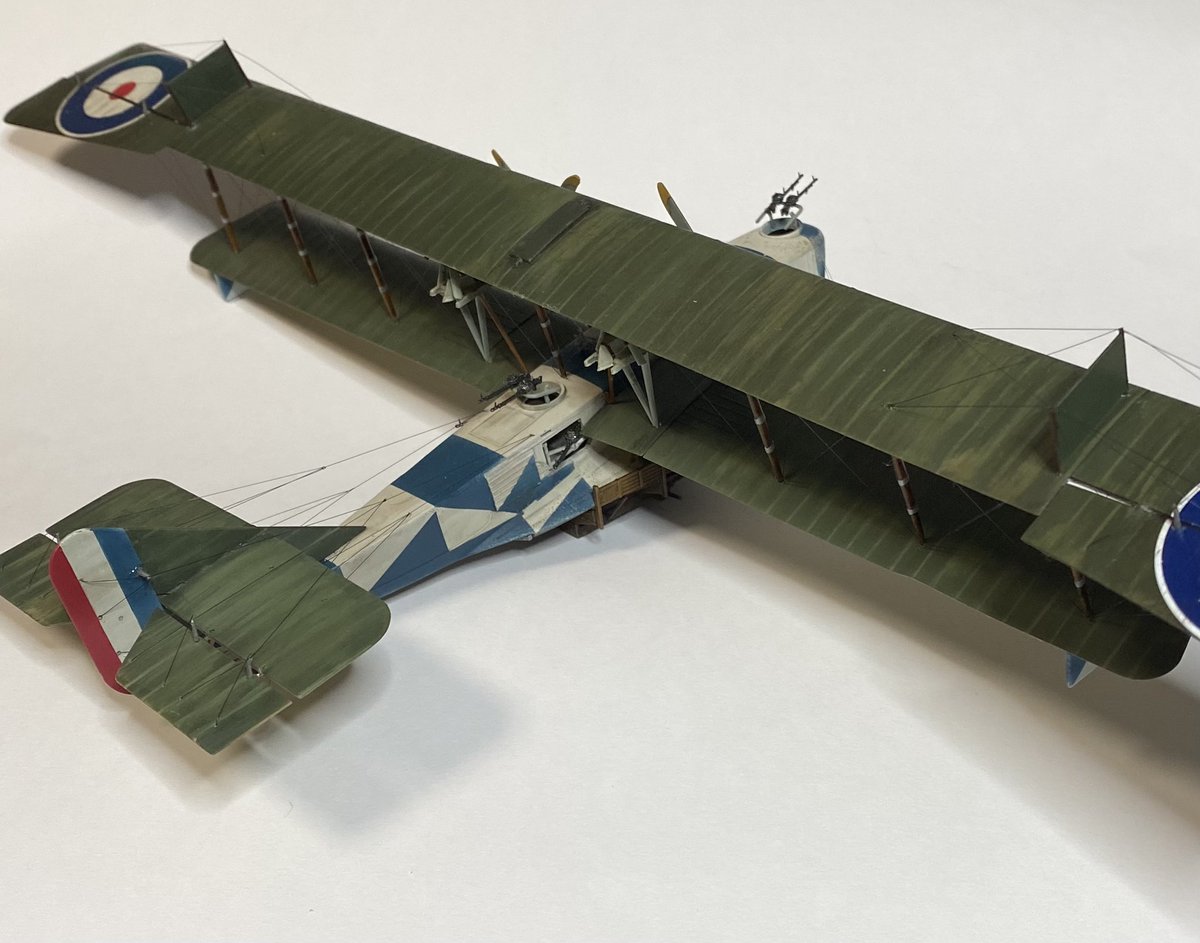 RODEN 1/72 Felixstowe F.2A完成です。
同じクラブのシバター<a href="/rikupapa0614/">シバター＠ミリオンウイングス</a> さんに教わりながら何とか形にする事ができました。
来月ミリオンウイングスの展示会でシバターさんと一緒に展示します。
