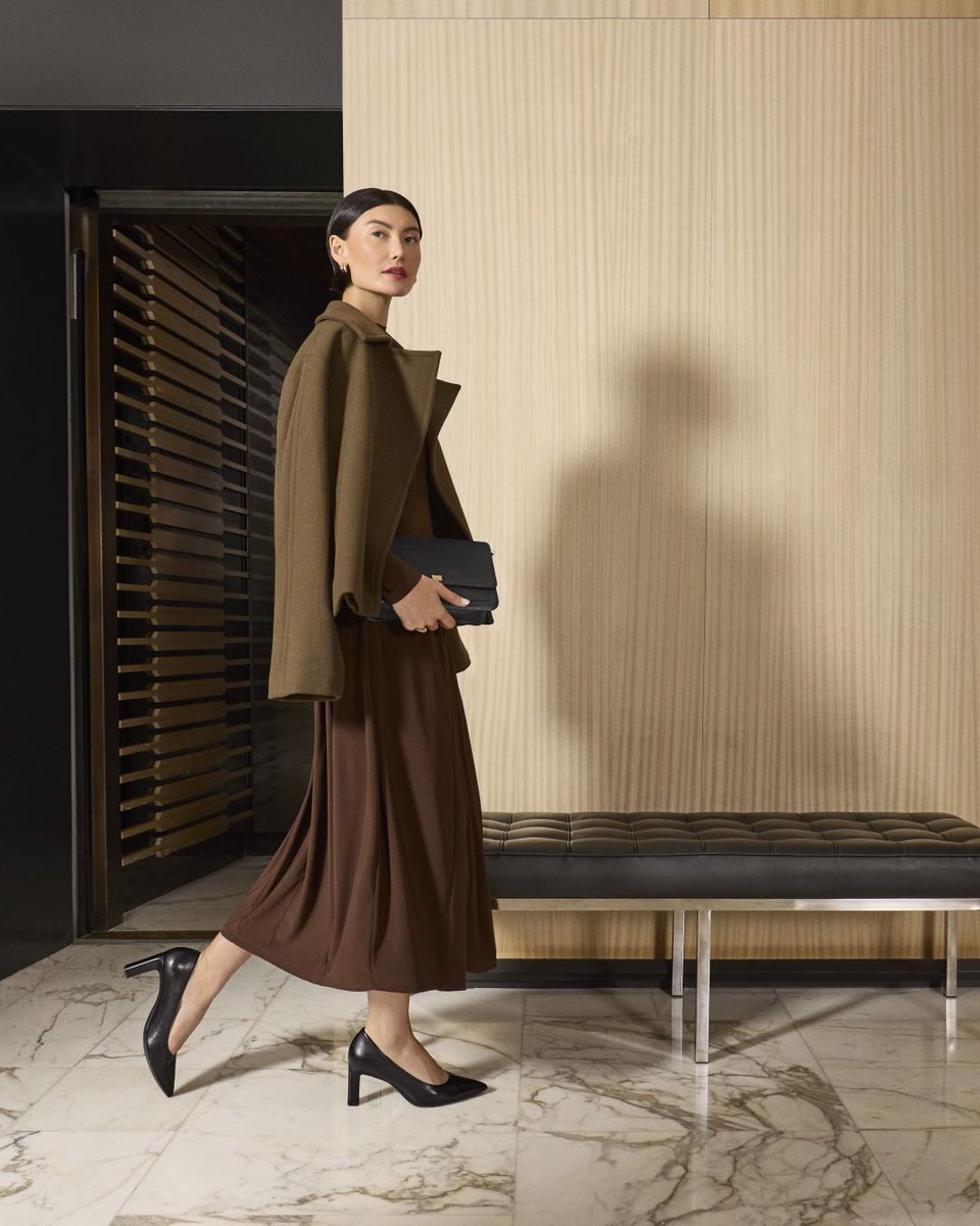 伝統的なパンプススタイルを、革新的な Grand LUX テクノロジー が