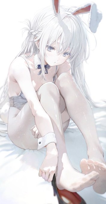 🐰👠🩶
FANBOXとFantiaに足〇キ差分をアップしました🐾✨ 