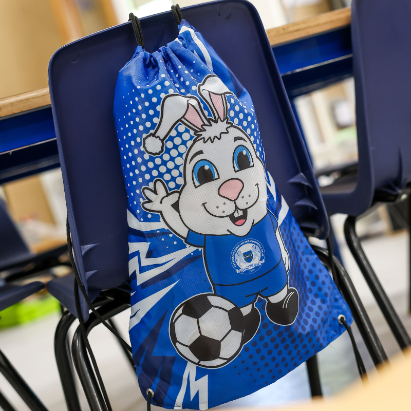 theposh's tweet photo. Get 𝟮𝟬% 𝗢𝗙𝗙 selected Back 2 School items until the end of September! ✏️🎒

Shop our Back 2 School Range, in-store and online at the Posh Online Store ⬇️

#pufc