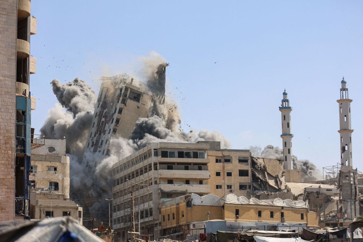 ❗️ [ 🇮🇱 ISRAËL | 🇵🇸 PALESTINE ]

🔸 Une commission d'enquête internationale indépendante de l'ONU a conclu dans un rapport qu'Israël commet un génocide dans la bande de Gaza et que les hauts responsables israéliens, dont Benjamin Netanyahou, ont incité à de tels actes.

La