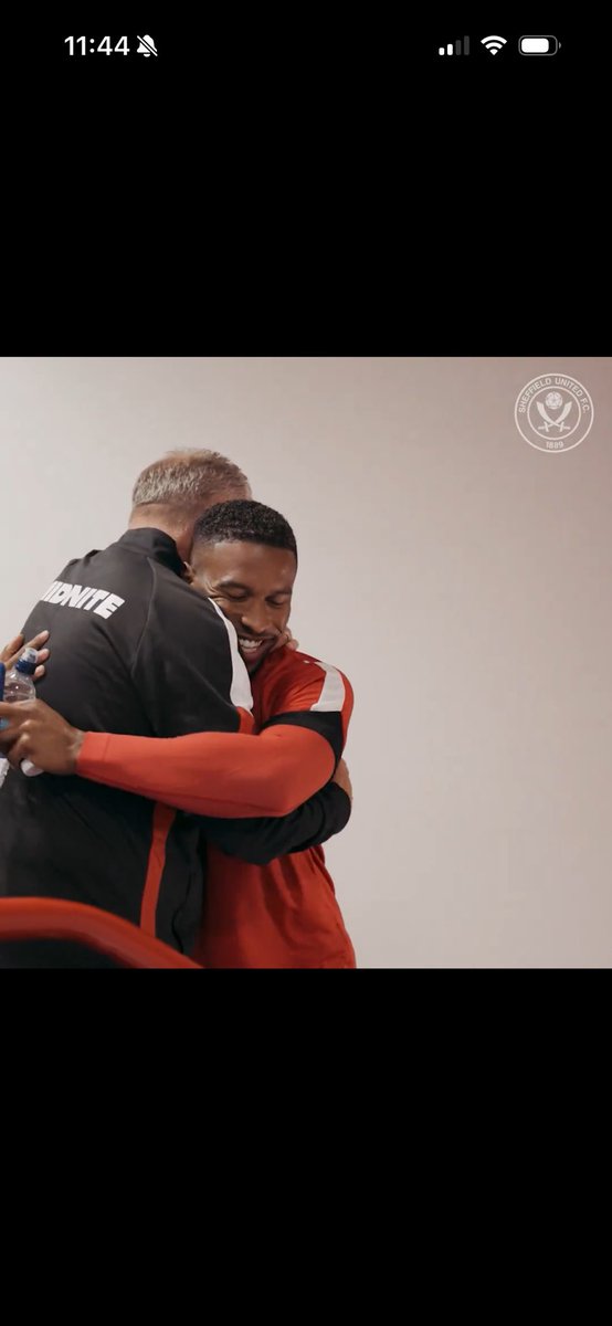 AdamFerriday's tweet image. If it weren’t obvious already… #twitterblades