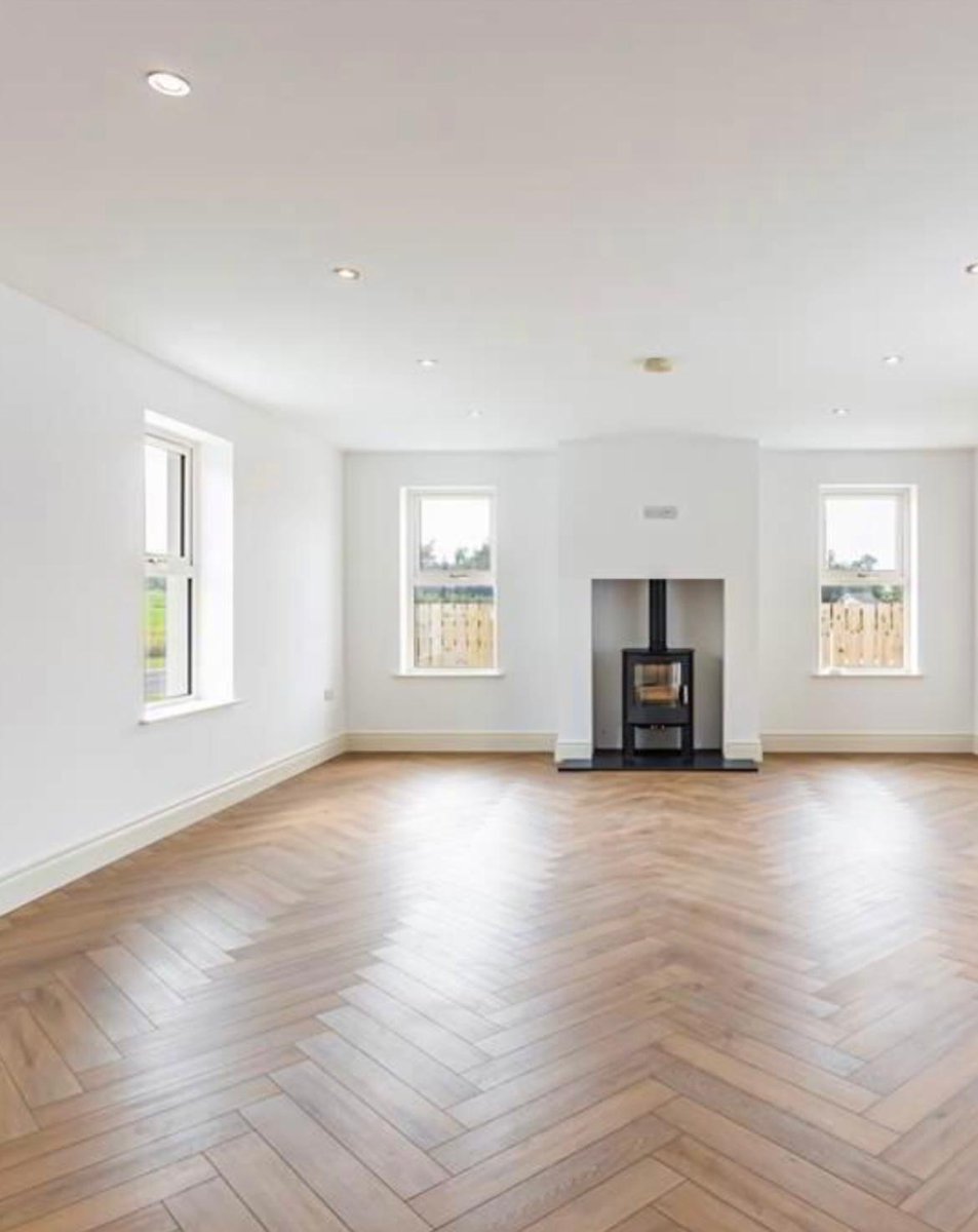 PFL_Ireland's tweet image. Lumber Herringbone from the Naturals Collection by #Coretec Floors, expertly installed throughout the ground #floor of a house by Lisnasure Home Interiors and Flooring of Dromore.