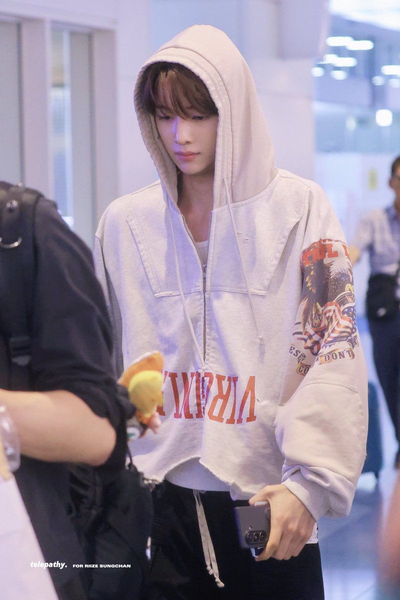 250916 HND 
#SUNGCHAN #ソンチャン #성찬 
#RIIZE #라이즈