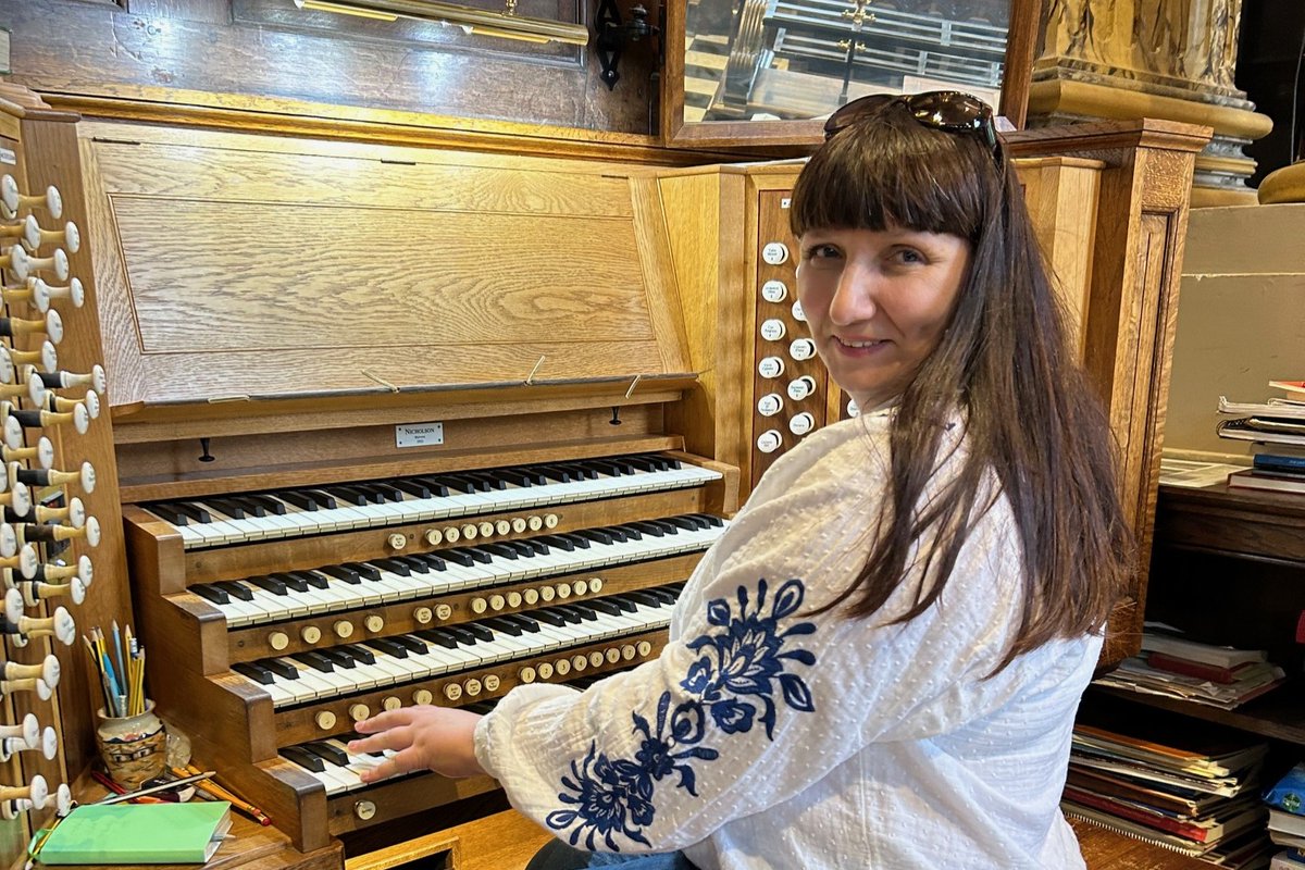 This weekend, our Ukrainian ESOlability group visited the Birmingham Museum &amp; Art Gallery, St. Philips Cathedral and the Old Joint Stock. 
"It was inspiring to see the history, creativity, and culture" remarked Igor.
#Ukraine #Esolability #EWA #NewArtGallery #BlackCountry #Art