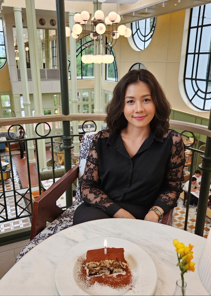 Flutado's tweet image. Another year older, with a warmer heart and always learning 💛🌿

#BirthdayVibes