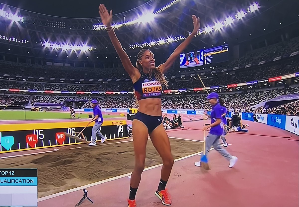 WELCOME BACK YULIMAR 👋 

In her first competition in two years, Yulimar Rojas 🇻🇪 leaps 14.49m to automatically qualify for the triple jump final!!! 

#WorldAthleticsChamps