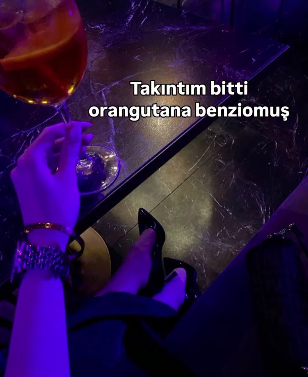 derya (@is1another) on Twitter photo 