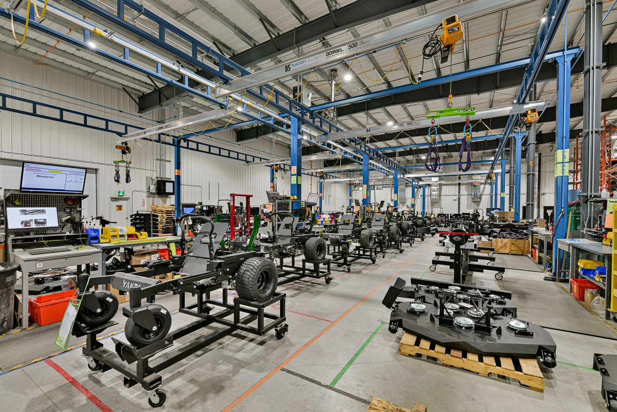 crane_steel's tweet image. A booming business has a lot of moving parts—literally and figuratively.
At Crane Steel, we know that when your focus is on production and growth, the last thing you need is to worry about your building.
#DesignBuild #SteelStrong #MadeInManitoba #CraneSteel