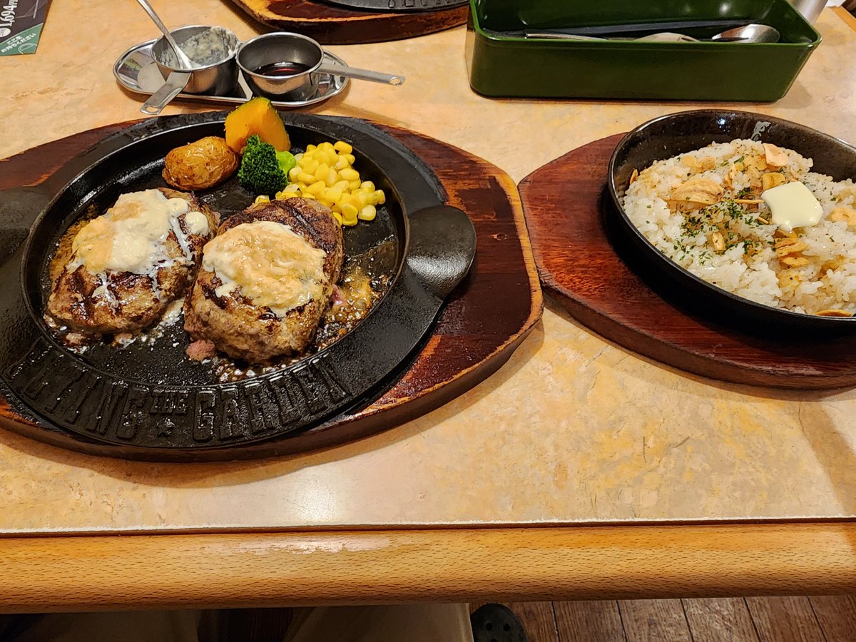 hisumi68's tweet photo. 頑張って食べます https://t.co/bO9iOnYo4e
