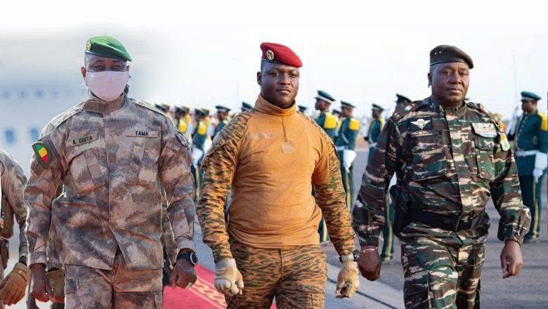 marcus_herve's tweet photo. You will never see an European, an American, or an Asian, don’t even count the Arabs, helping an African against the interests of Europe, America, or of any Asian nation. But, all the above can easily find an African to help them to loot or plunder the resources, steal, kill and destroy his own country. 

Consider for a moment the terrorists who are wreaking havoc in the Sahel! They are western-backed mercenaries, Africans killing Africans on behalf of the West or in the name of Islam ☪️. There you have it! What kind of curse is this ? Something is definitely wrong with the black man. 

We know no one loves us, and that’s fine because, we’re not asking anyone to. But look at the solidarity that Ukraine 🇺🇦 has received although, they themselves caused what has come to them. Yet, in Africa, people are dying like flies in the DRC, wars or conflicts everywhere. No one cares. In fact, why should they care? The instigators of these conflicts that are destabilizing our continent are found in the West and Middle East. 

France 🇫🇷 that couldn’t defend themselves during WWI&II came to pick our grandparents to go and help liberate their country. But today, the same France is telling Africans that seeking the help of Wagner or Russia 🇷🇺 to liberate our countries is not good, and some alienated Africans are buying into that narrative. What is wrong with some Africans?

Worst, the same West, precisely France 🇫🇷 is constantly plotting to take out @GoitaAssimi @CapitaineIb226 and General Tiani @NIGER_CNSP so that they can return to the state of affairs, and guess what, they are able to find some Africans who are helping them to achieve that. So, I ask one more time: what kind of curse is this? Something is definitely wrong with the black man. 

But I strongly believe that the only solution to lift that curse is only if Africa is resolute to treat treason as it should be, that is capital punishment for anyone find guilty of it. This is the only way if we ever want to put an end to traitorous leaders ruining our continent. I see no other way out. This is the only way. Others did it and it worked, and they are still doing it and it’s working. Go ask China 🇨🇳 or US 🇺🇸 about the death penalty. So, Africa, learn or perish!