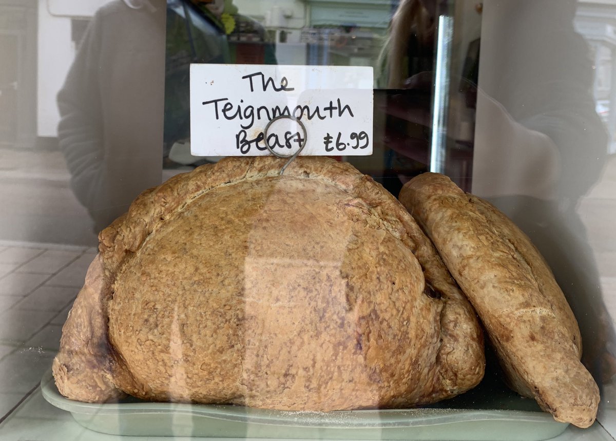 Sarah McIntyre tweet media