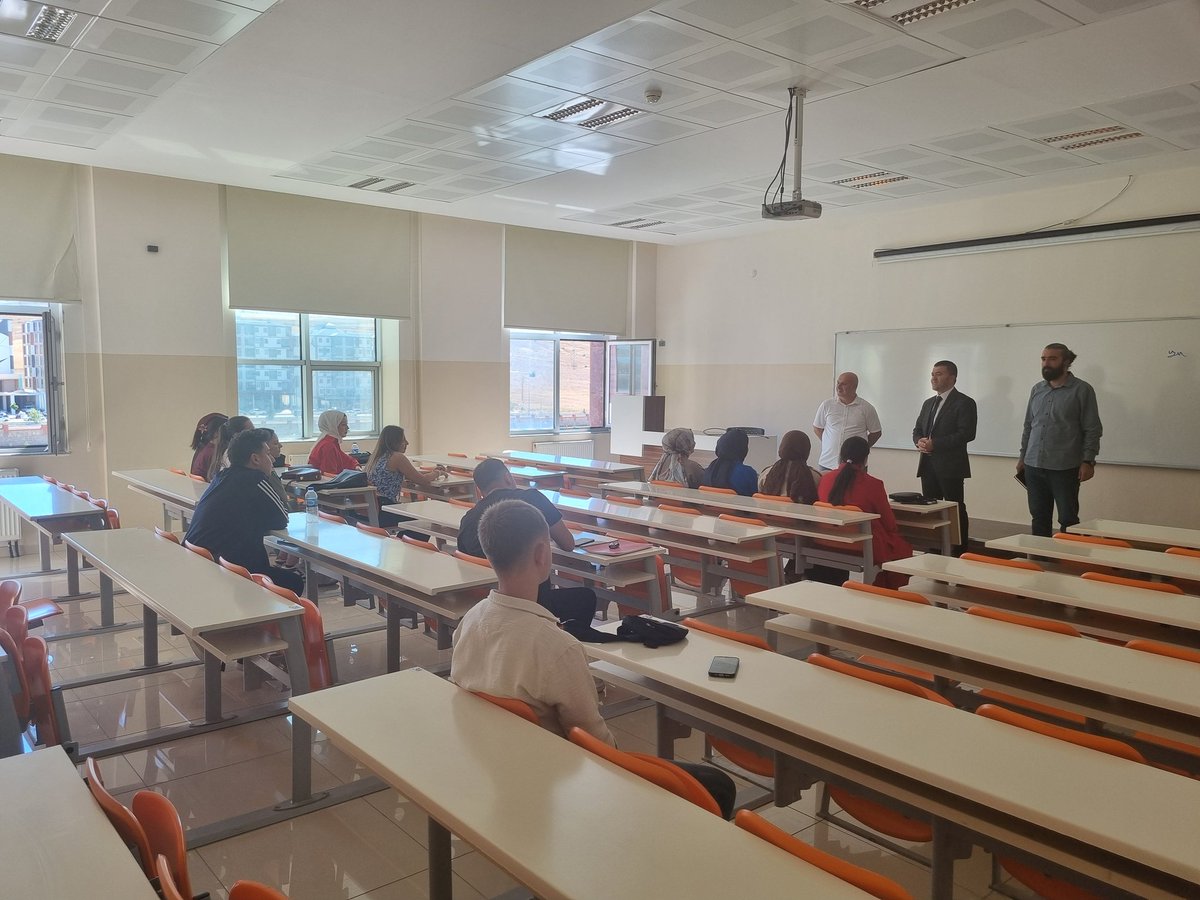 BAYÜ İnsan ve Toplum Bilimleri Fakültesi (@bayu_itbf) on Twitter photo Sayın Dekanımız Prof. Dr. Sedat MADEN, 2025-2026 eğitim öğretim döneminin başlaması sebebiyle Sosyoloji Bölümüne hayırlı olsun ziyaretinde bulundu.
<a href="/Bayburtedu/">Bayburt Üniversitesi (BAYÜ)</a>
<a href="/MutluTurkmen/">Mutlu Türkmen</a> Sayın Dekanımız Prof. Dr. Sedat MADEN, 2025-2026 eğitim öğretim döneminin başlaması sebebiyle Sosyoloji Bölümüne hayırlı olsun ziyaretinde bulundu.
<a href="/Bayburtedu/">Bayburt Üniversitesi (BAYÜ)</a>
<a href="/MutluTurkmen/">Mutlu Türkmen</a>