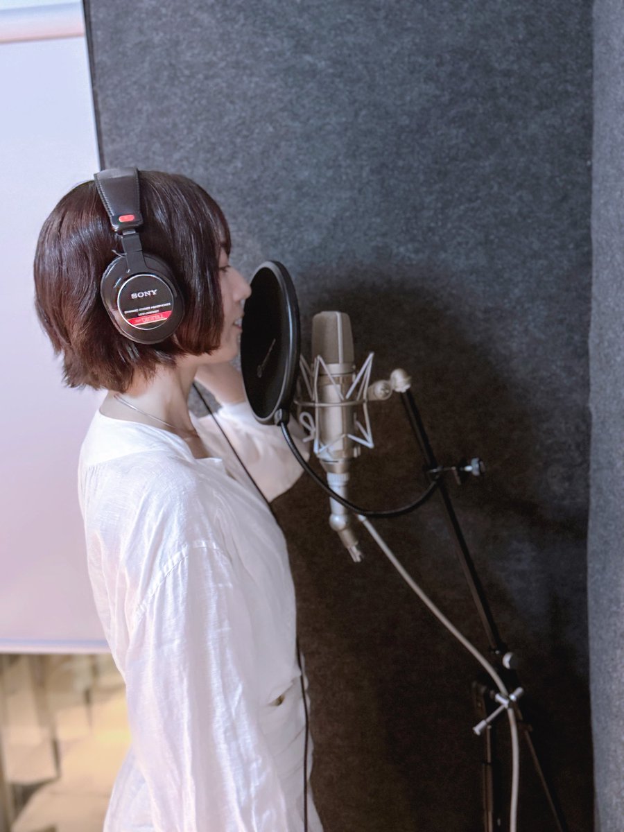 moumoon726YUKA's tweet photo. こんばんは🌃今日は、レコーディング、お腹ぺこぺこになるまで頑張りました！ごはんたべたいぞ！🐟🍚✨ https://t.co/R5mCOoJWzs