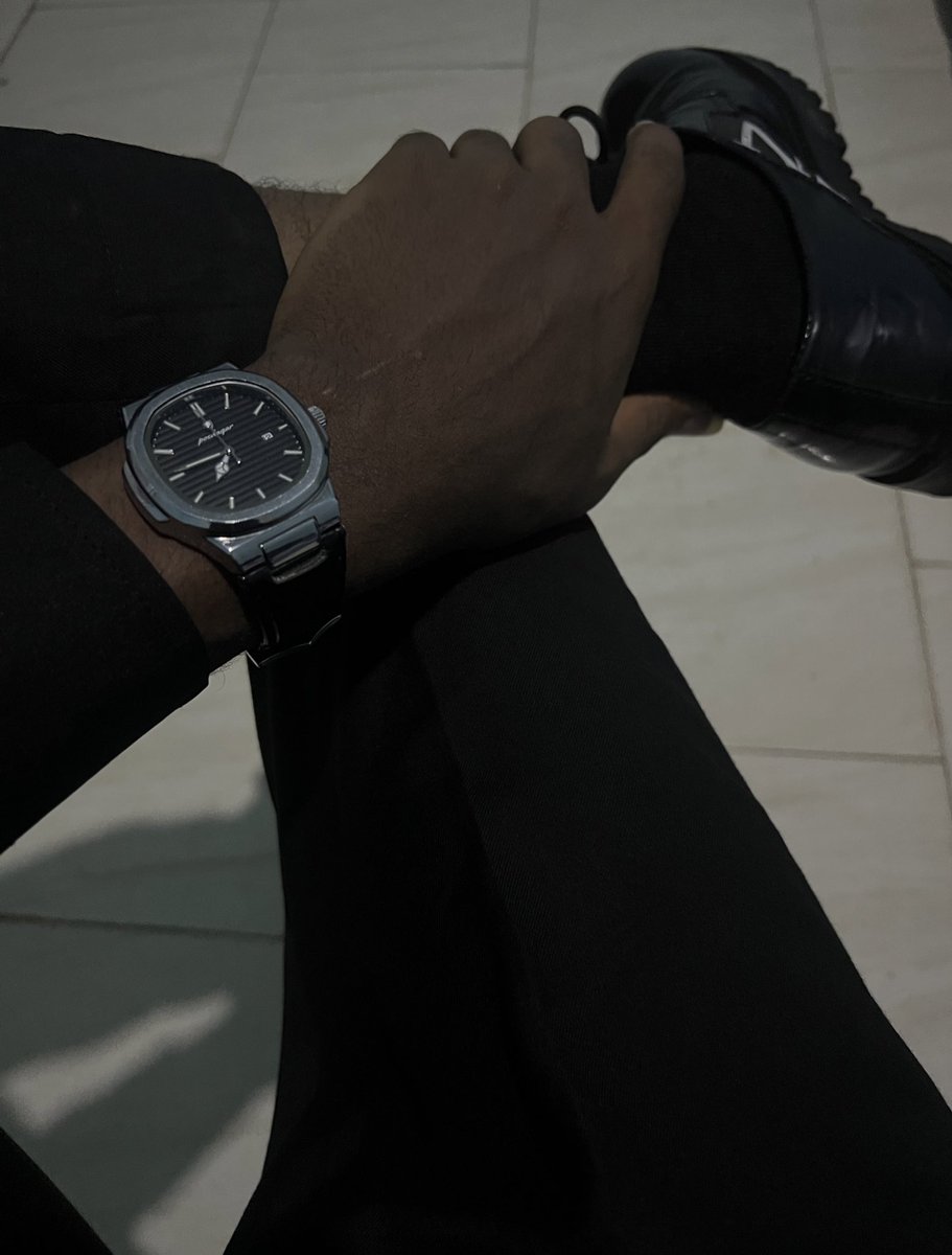 Mozemhe's tweet image. They say @trylimitless believers are rich people 

Is that right ? 
Gm champs