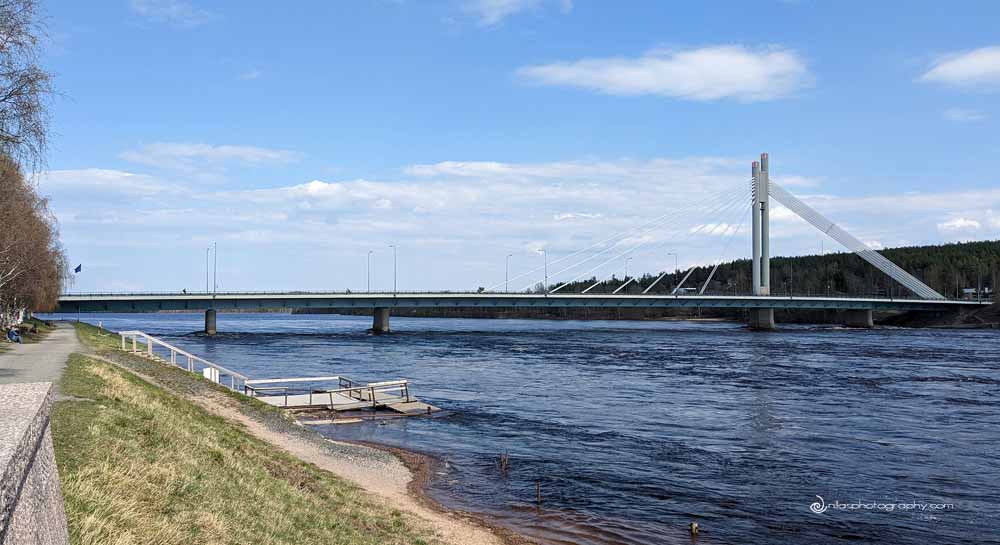 Explore Rovaniemi: Beyond the Northern Lights imageearthtravel.com/2025/09/16/exp… via @nillasphotos 
#Rovaniemi #Lapland #Finland #travelwriter #photography