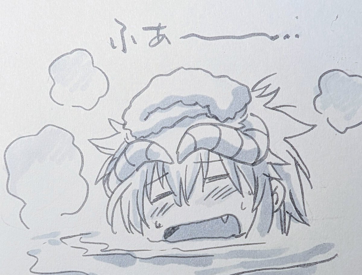 少しは気温と湿度がマシになったかと思い夜間哨戒で8000歩。カツカレー分には足りないね。それでも汗だく。本日2度目のお風呂。 