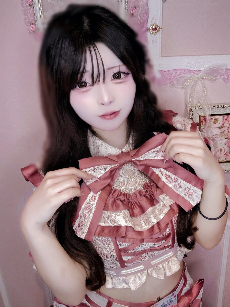 水城イズ@PARFUN大阪 (@izu_pfosk) on Twitter photo 初めまして!!
本日からパルファン大阪(<a href="/par_0808/">パルファン大阪店┃日本橋💐9/20グランドオープン❕</a>)にてお給仕することになりました💐
水城イズ(みずき いず)ですᐡっ ̫ ᴗ ̳ᐡ💘
初めてでたくさん分からないことだらけですが、これからたくさんのパフューマー様とお会いできるのをたのしみにしてます!✨️🎀
よろしくお願いします૮₍ ̥⎽ ̫ ⎽ ̥₎ 初めまして!!
本日からパルファン大阪(<a href="/par_0808/">パルファン大阪店┃日本橋💐9/20グランドオープン❕</a>)にてお給仕することになりました💐
水城イズ(みずき いず)ですᐡっ ̫ ᴗ ̳ᐡ💘
初めてでたくさん分からないことだらけですが、これからたくさんのパフューマー様とお会いできるのをたのしみにしてます!✨️🎀
よろしくお願いします૮₍ ̥⎽ ̫ ⎽ ̥₎