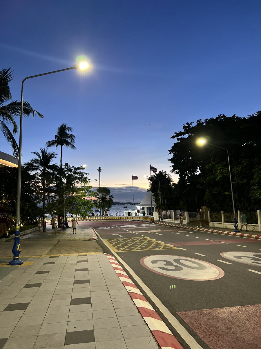 พัทยาทัก