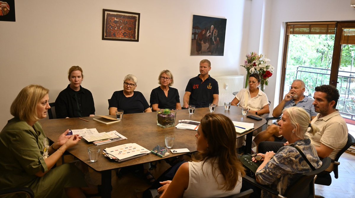 KRCT was delighted to host a group from the Norwegian Human Rights Network, led by Professor Lars-Petter Soltvedt.

They met with KRCT Executive Director, Feride Rushiti, to discuss our 26-year journey, supporting survivors and their access to justice.
