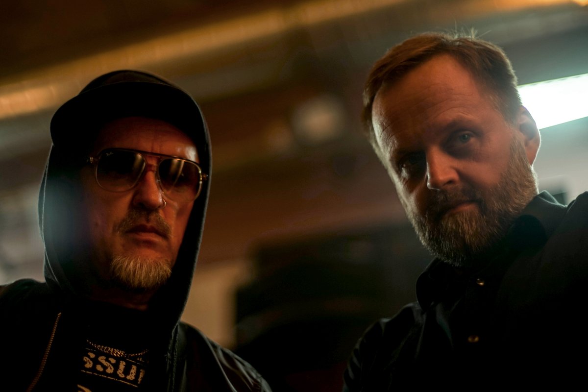 VERY happy to announce ,
The Bug Vs <a href="/GHOST_DUBS/">GHOST DUBS</a>  - 'Implosion'
on PRESSURE Nov 21st.  

The Bug - 'Alien Virus(West Indian Centre, Leeds)' drops heavily today.
thebugvsghostdubs.bandcamp.com/album/implosion

Mastered : Stefan Betke
Artwork : Simon Fowler
Photo : lulia Alexandra Magheru