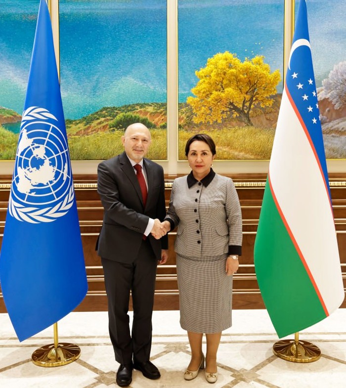 UNRCCA's tweet photo. #SRSG @kahaimnadze met w/ @TNarbaeva, @OSenati Chair in Tashkent ahead of #Namangan Forum. Exchanged perspectives on UNRCCA-led initiatives 2 strengthen coop incl #CAWLC, welcomed 🇺🇿’s role in advancing #peace #security &amp; connectivity via #TermezDialogue Namangan &amp; Fergana Forums https://t.co/b1DawU31ax