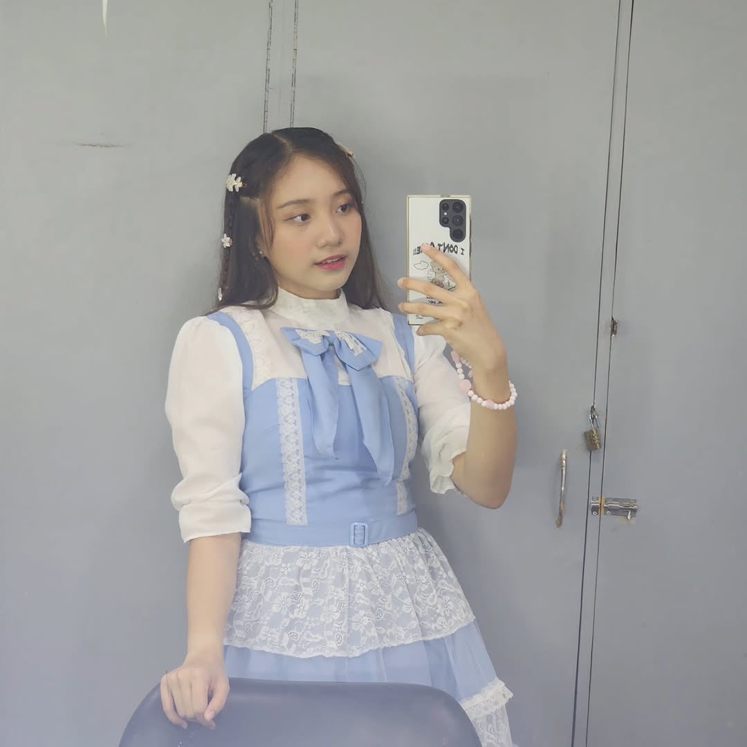 ig post: mnl48charm.official
1/2

#MNL48