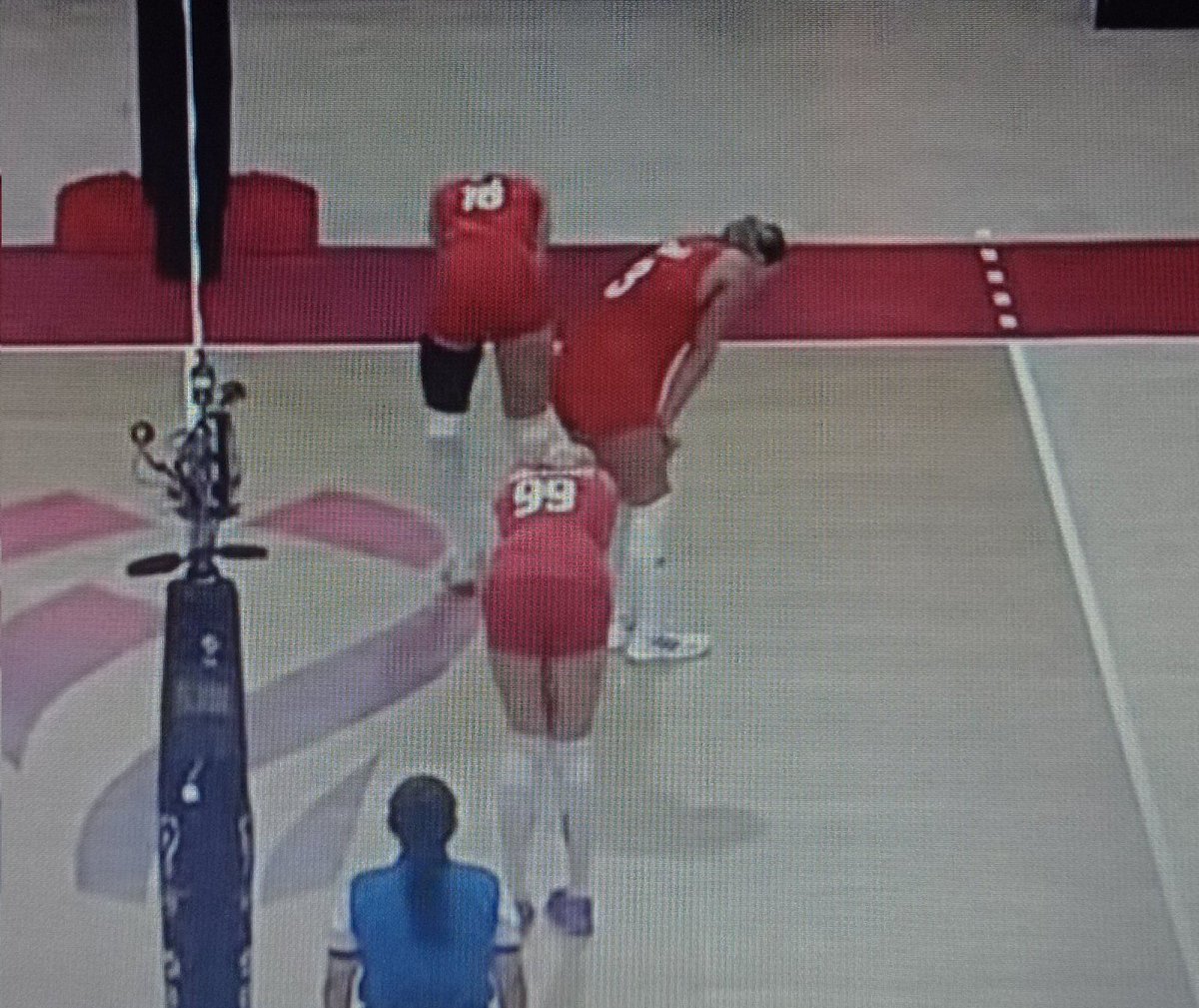 Cansu kıbleyi şaşırmış