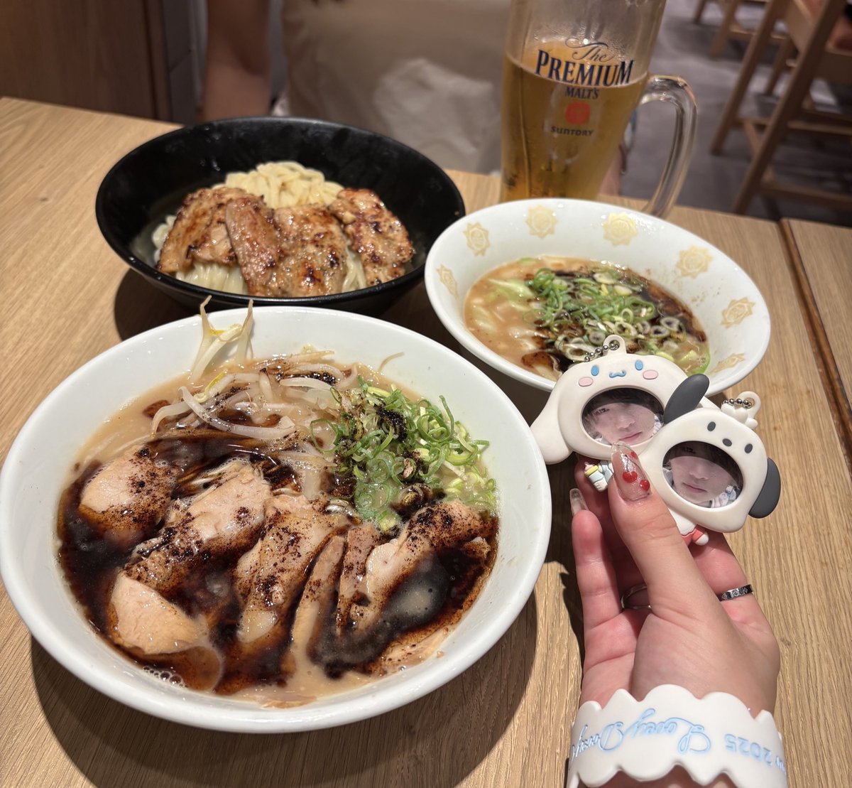 東京1日目のおつ飯〜っ！🍜
久しぶりの神サイ楽しすぎた🥲ツアー4回目やけどセトリちょっとずつ変わってて楽しさ増してる明日も楽しみ🎶
 #神サイ
 #LoveyDoveyCity