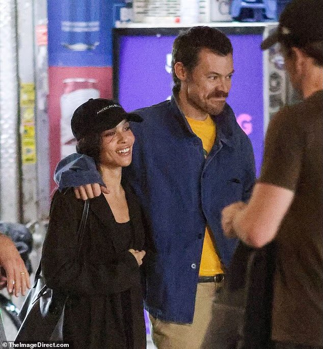 HS Candids tweet media