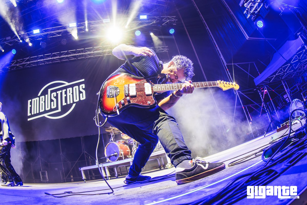 Embusteros tweet media