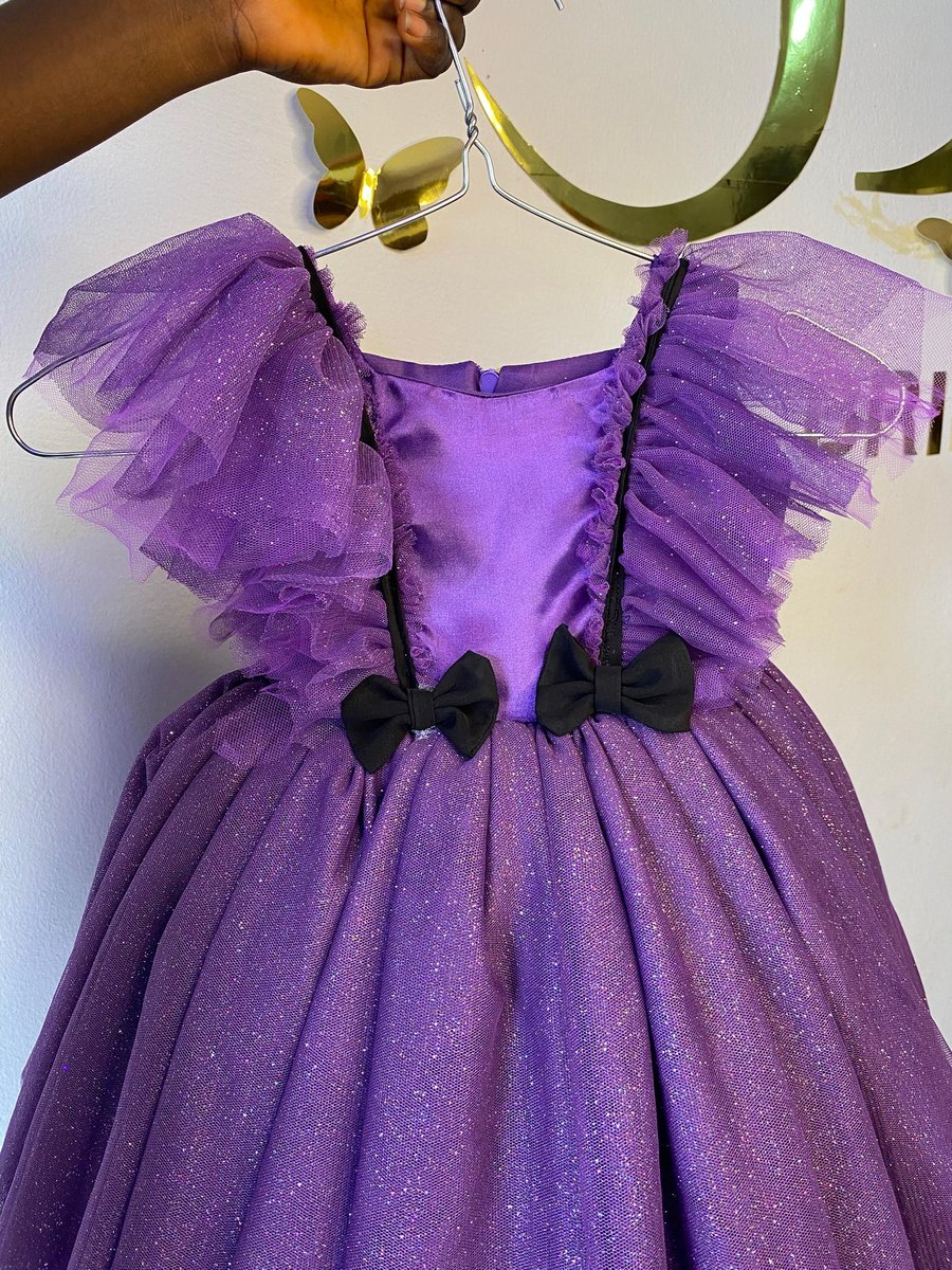 Hello 🤭We make the most unique baby dresses both casual and occasional dresses 👗✂️

Age 1-4: 30,000 Naira
Age 5-8: 35,000 Naira