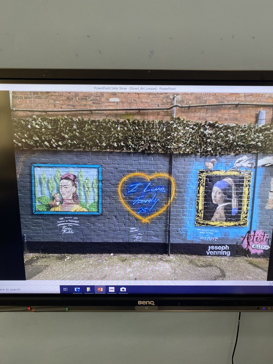 RedgateYr6's tweet image. Today we started our topic of Street Art. We looked at some examples of street art locally and the message they try to convey. The children then created their own street art designs with a positive message. #rcpart #formby #ImagineFormby
