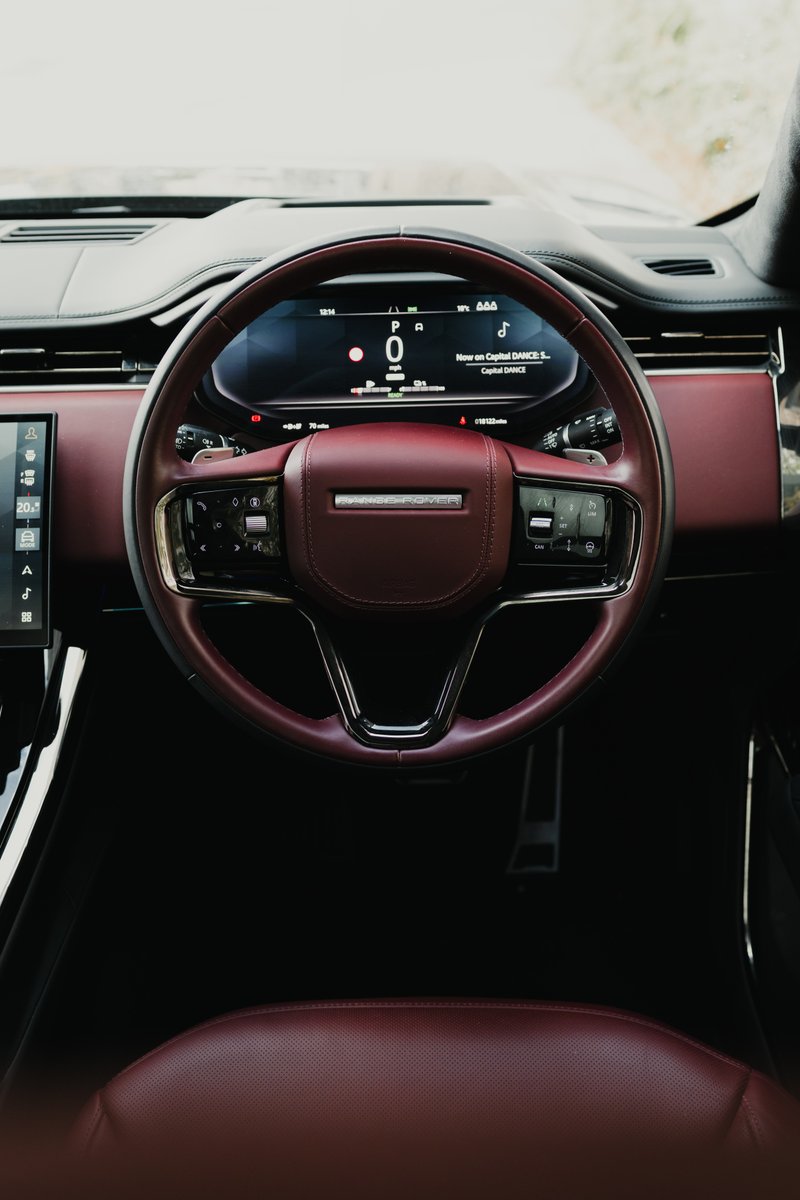 Just arrived... 2024 Range Rover Sport P550e 🖤

Now available at Saxton 4x4 📞

Colour: Santorini Black
Mileage: 18,091
Price: £91,000
Reg: LN24 WGP

 #RangeRoverSport #LuxurySUV #SUVLife #LuxuryCars