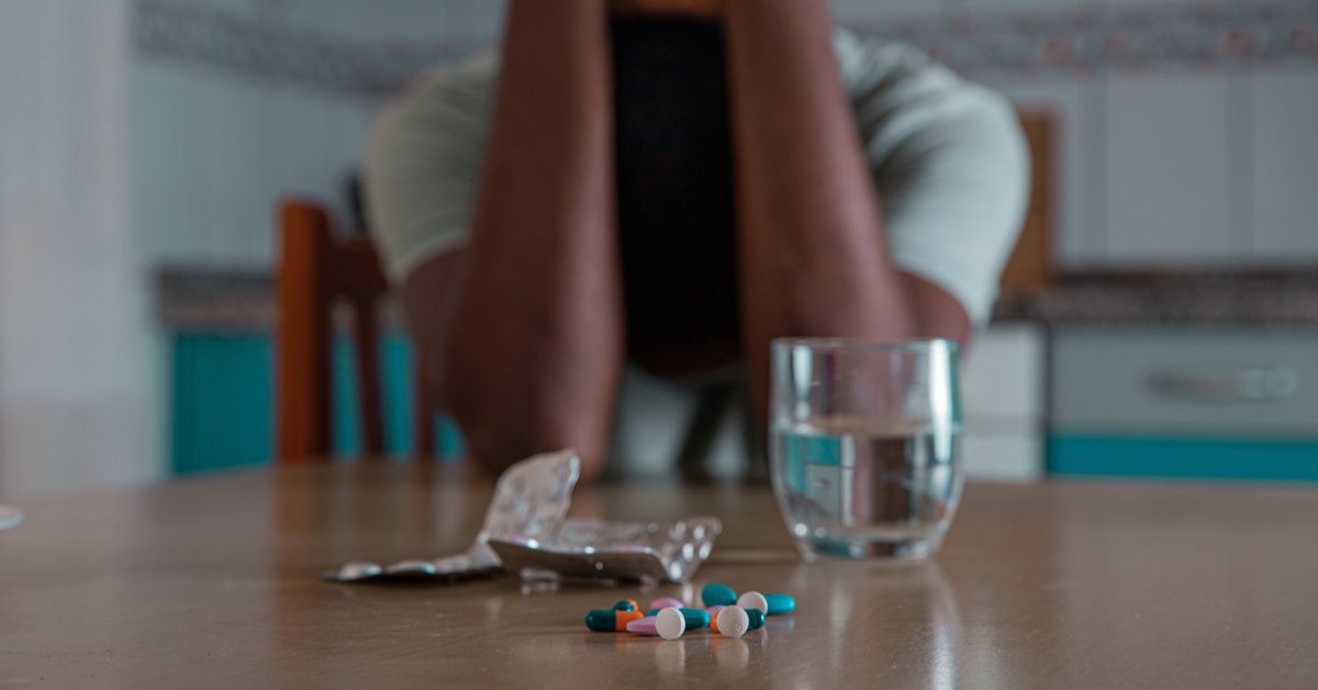 DocAmen's tweet image. Natural treatments offer hope for treatment-resistant depression when antidepressants fail. Learn what works and why. #antidepressants #depression #amenclinics Tap the link to read more amenclinics.com/blog/treatment…