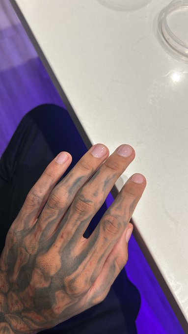 Watch YUNGIN 🔞😈's leaked NSFW photo on TwXstars