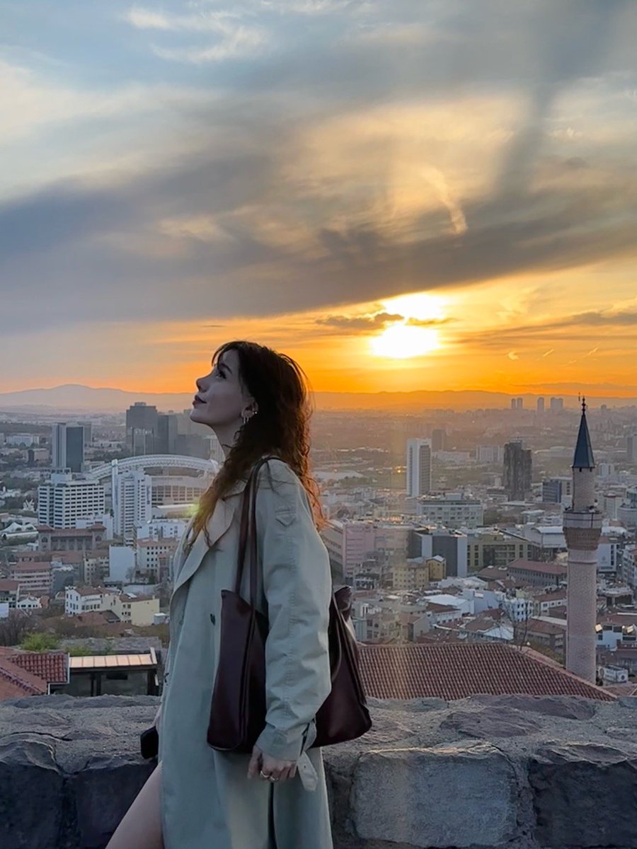 En ankara fotoğraflarım bunlar ama odtü eylemleri olmadığı sürece bok gibi bi şehir olduğunu düşünüyorum