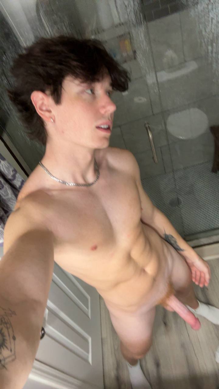 am i chopped? rate me from 1-10 https://t.co/cHvhmFIl9b