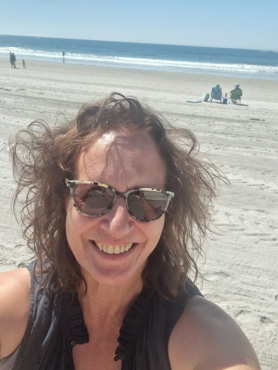 Beth Ann Hooper tweet media