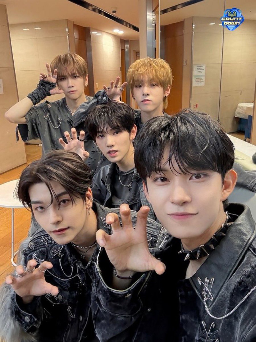 キムゴヌ尊　ビジュいい。